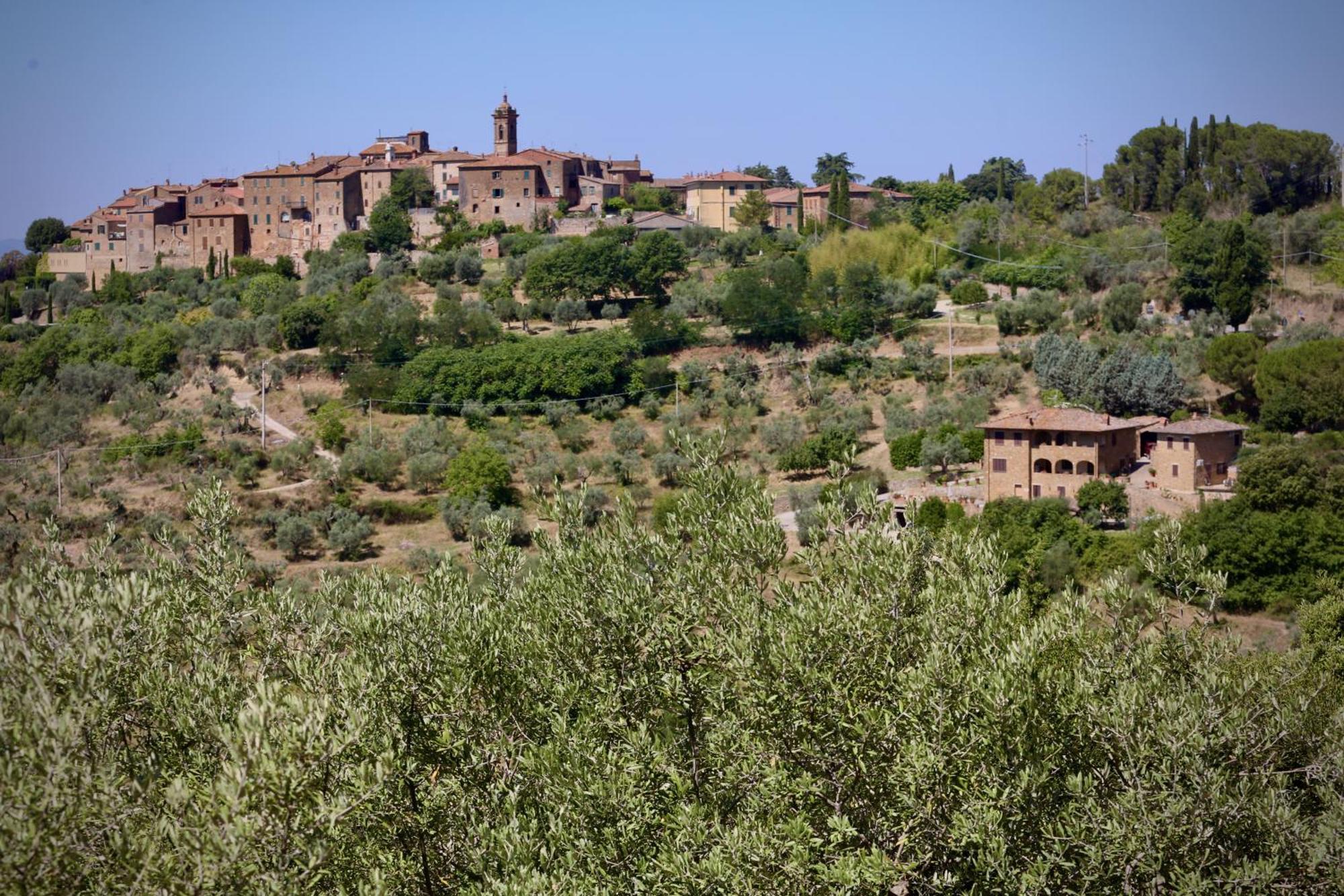 La Chiusa Dei Monaci Castelmuzio Luaran gambar
